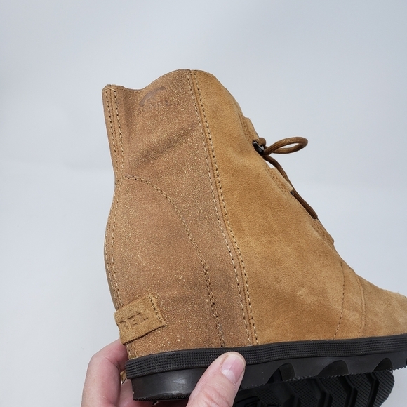 Sorel Joan of Arctic tan suede wedge boots size 5 big girls/6.5 womens - Picture 8 of 10